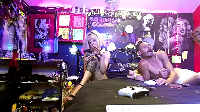 DaddyAndSplashQueen webcam