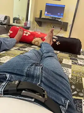 indianshycouple webcam