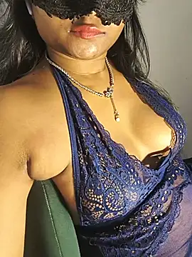 DIRTYSECRET_QUEEN_07 webcam