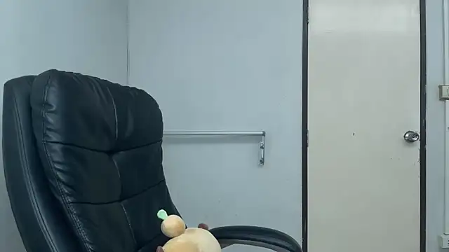 SassyJessi webcam