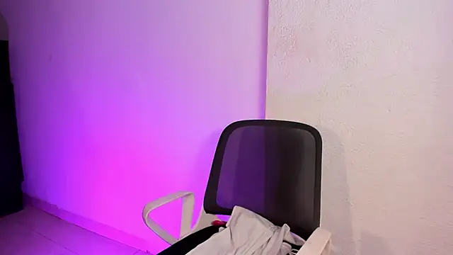 CandyLatinHott webcam