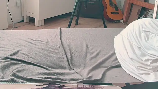 CeriseLapine webcam