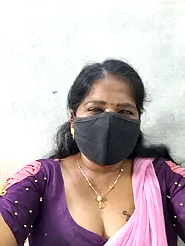 MaaliiiPonuTamil webcam
