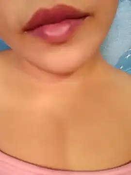 Anki-doll webcam