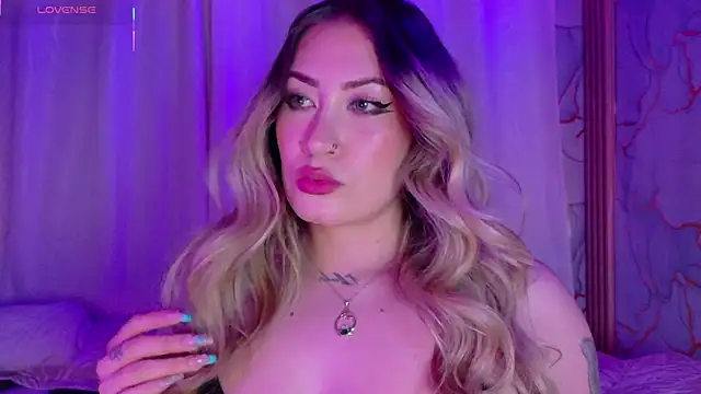 Lally_Valencia__ webcam