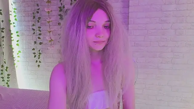 AnimeAlica18 webcam