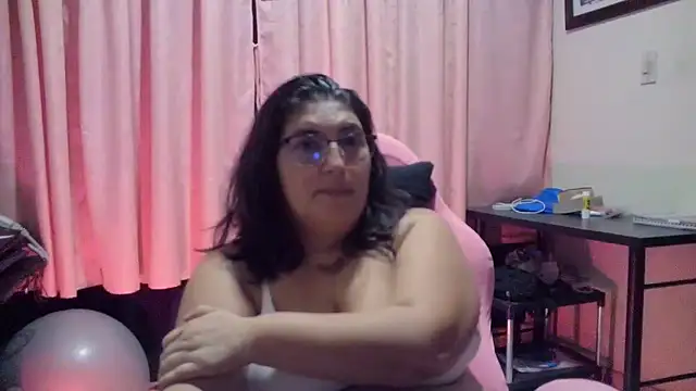 lina_maria99 webcam