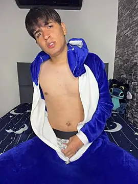 Naim_TheKing webcam