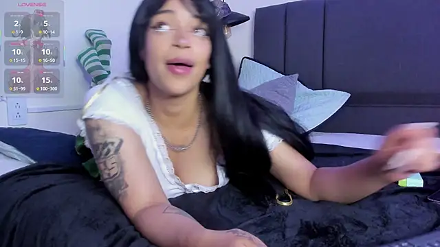 Ariadnaaa_ webcam
