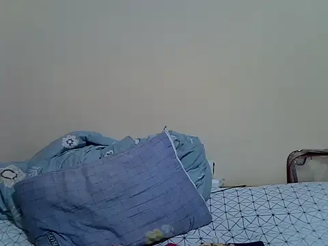 Darkchocolatequeen webcam