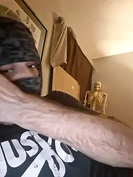 DaUninut696 webcam