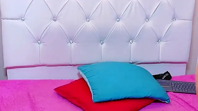 Apolonia_eros webcam
