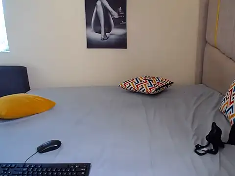 CocoKiss02 webcam