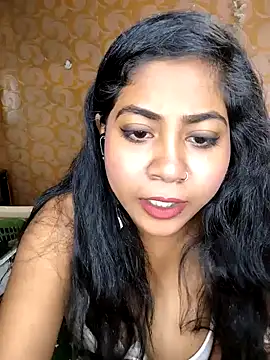 hornynisha321 webcam
