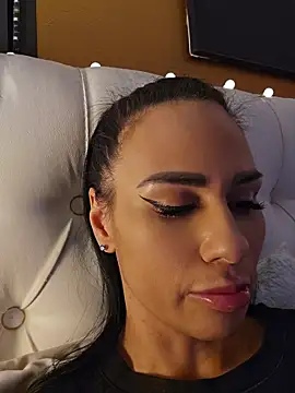 KatiaDivine webcam