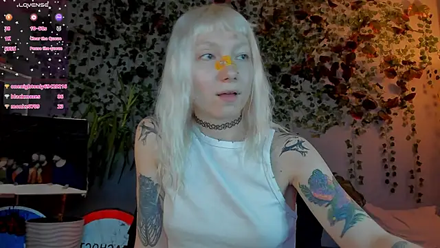 tattoo_art_baby webcam