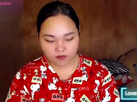 _Lylia webcam
