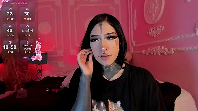 Kat_VonDe webcam