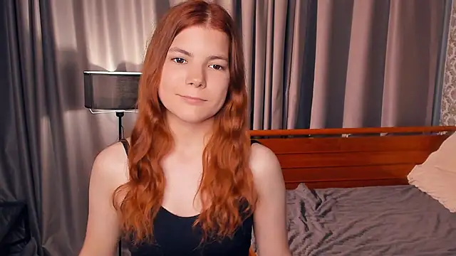 LacyMayse live cam on StripChat