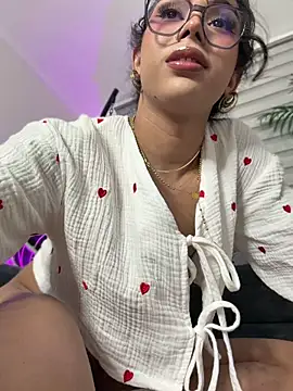 Samantha_Bernardo's live cam