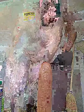 UncutHammer69 webcam