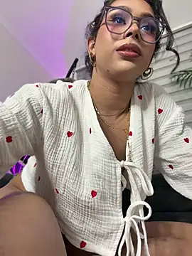 Samantha_Bernardo