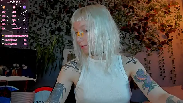 tattoo_art_baby webcam