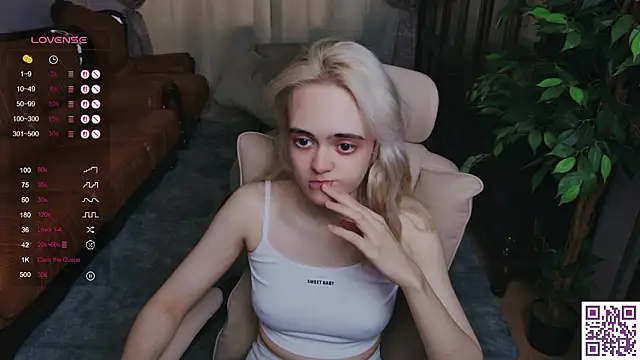 Oxcy_Secret webcam