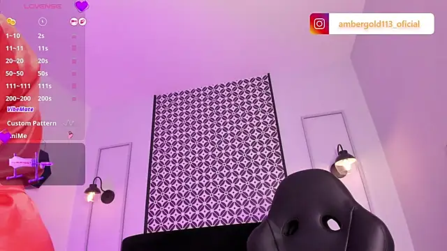 Amber_gold_ webcam