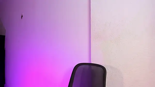 CandyLatinHott webcam