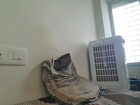 young-hairy-jon webcam