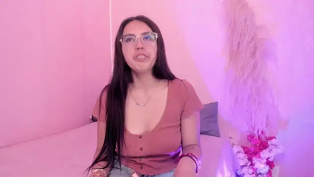 Valk_submissive webcam