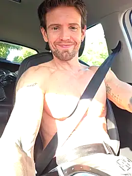 mystery_mark (Ask my age) - Driving 🤷‍♂️💋💋