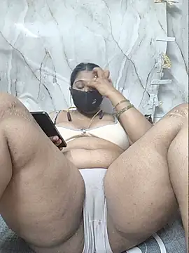 Jesikaa2 webcam