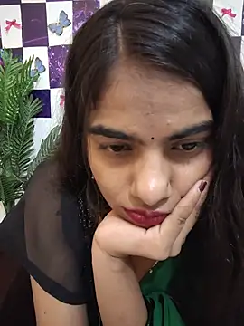 Alisha_Babyy webcam