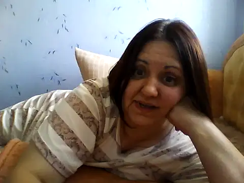 LockyCharm111 webcam