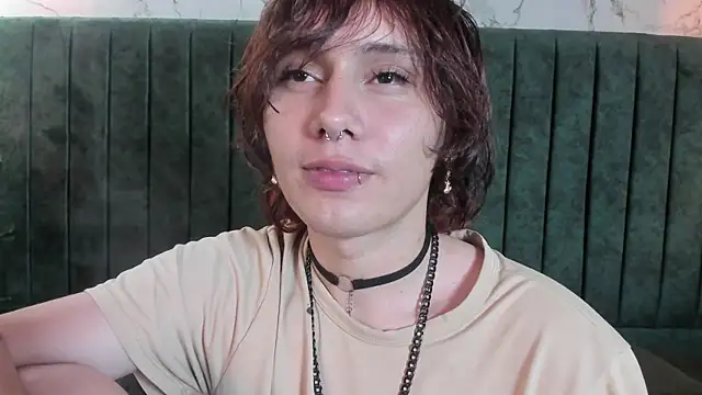 brunodeluca_ (M twink) - Sloppy blowjob on my knees  🍆💦