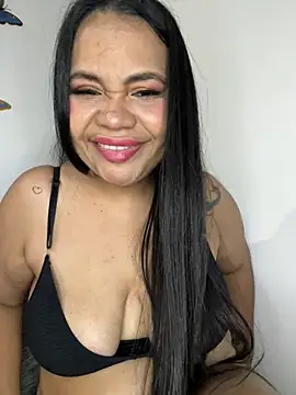 NoahJade webcam