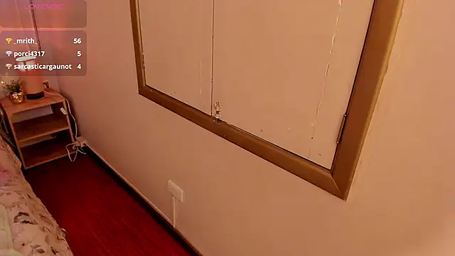 EmaLittle webcam