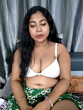 hornynisha321 webcam