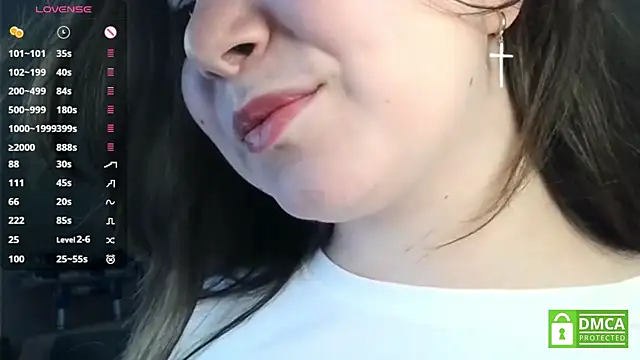 WhitneySimon webcam