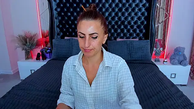 Rebecca_Diamond webcam
