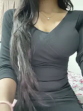 Heena-curvy webcam