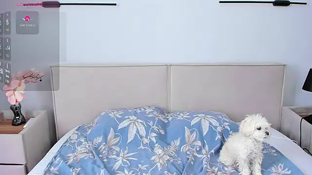 AnnaTeona webcam