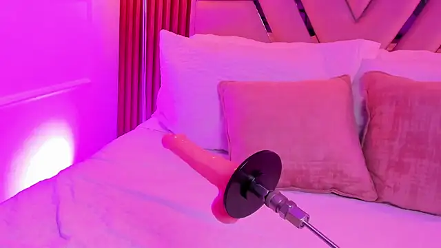 Rosaliesaint webcam