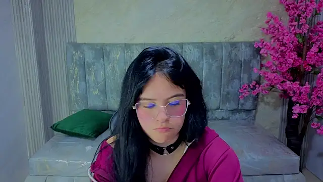 sarita_09_s webcam