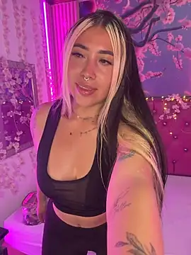 ManuelaVeeleez webcam