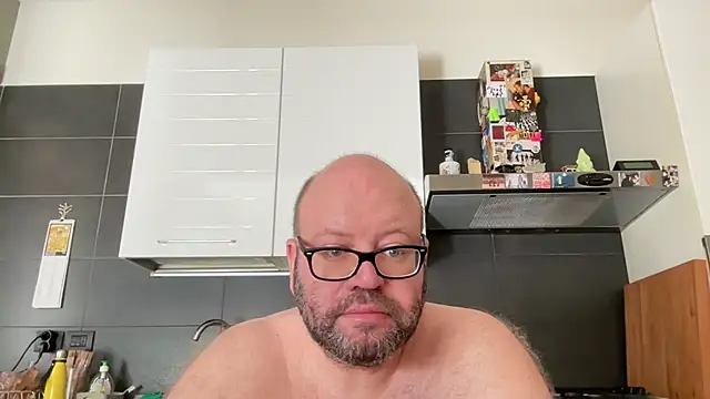theitalianbear live cam