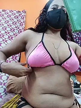 Hotpuja25 webcam