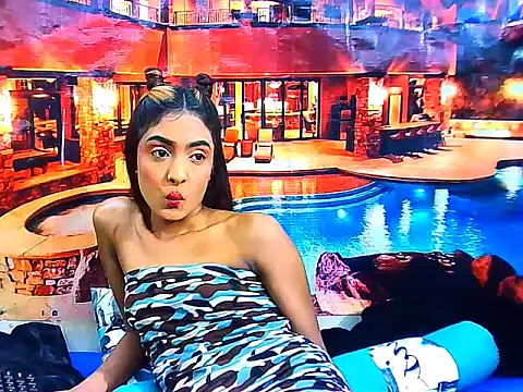 IndianPretty14u2Luv webcam
